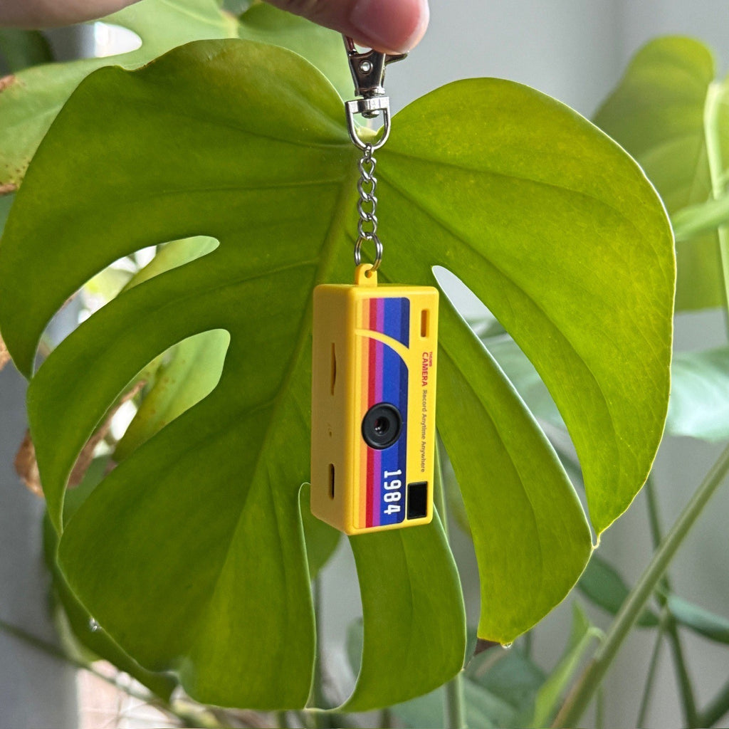 Keychain Digicam hanging from its keyring clip